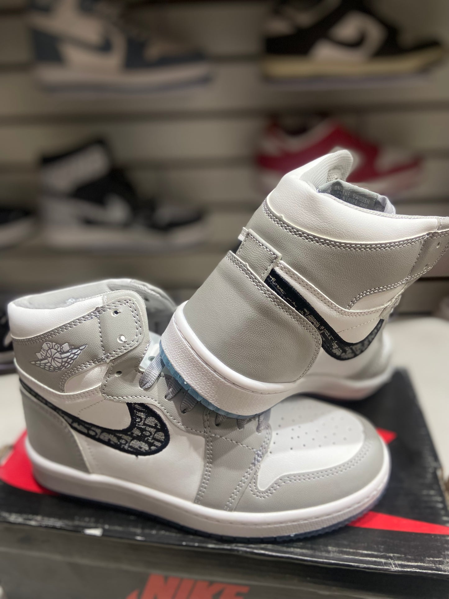 TENIS NACIONAL TIPO NIKE DIOR BOTA