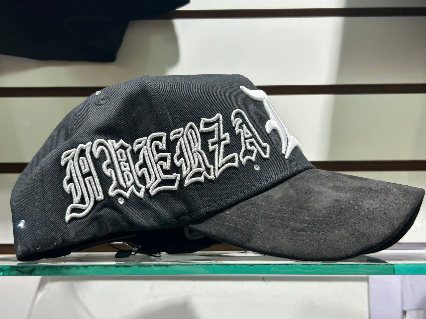 FUERZA REGIDA