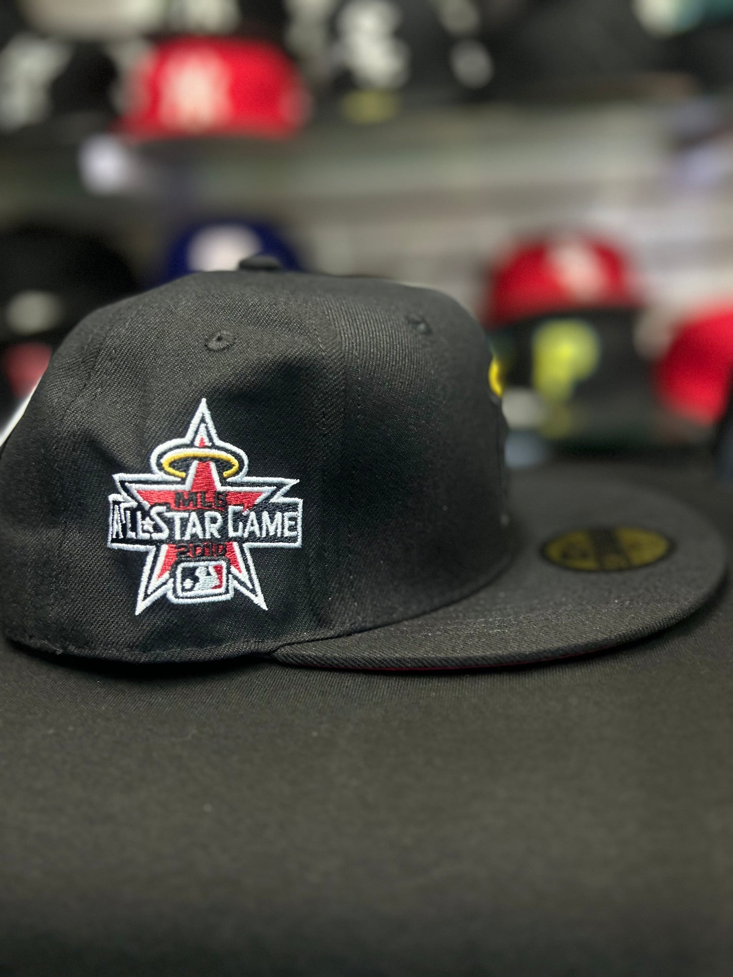 Gorra 59FIFTY Los Angeles Angels Blackout