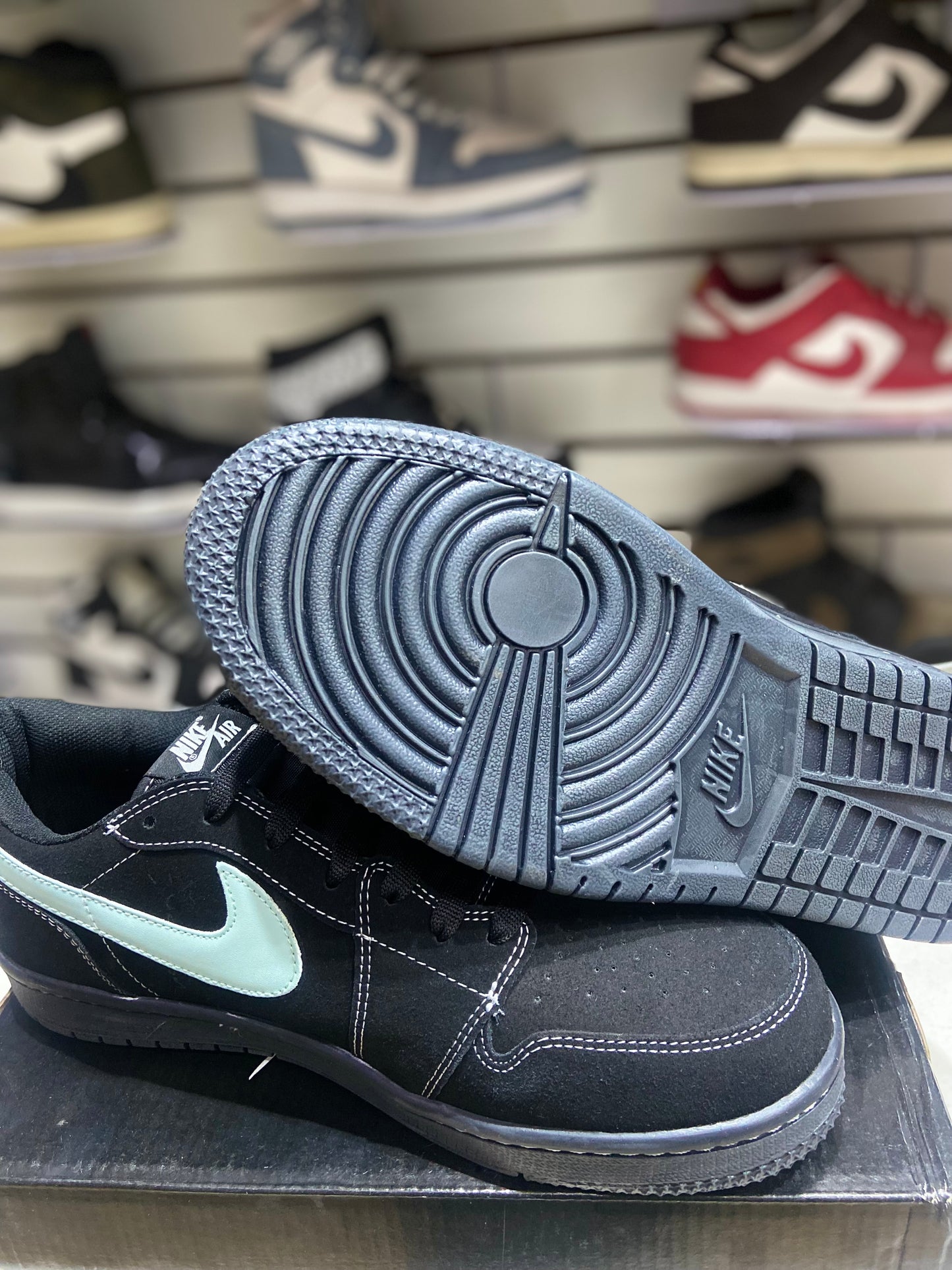 TENI NACIONAL TIPO NIKE TIFANI NRG
