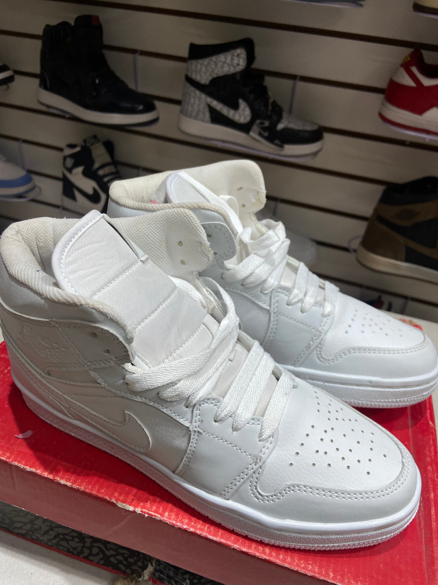 TENI NACIONAL TIPO NIKE JORDAN BLACO BOTA