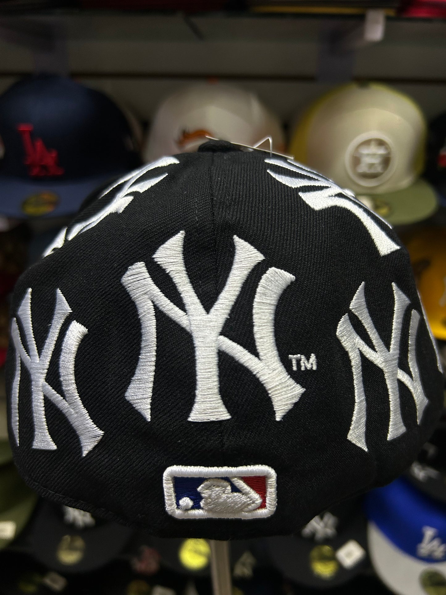 Gorra New Era 59FIFTY x Supreme NY Negra