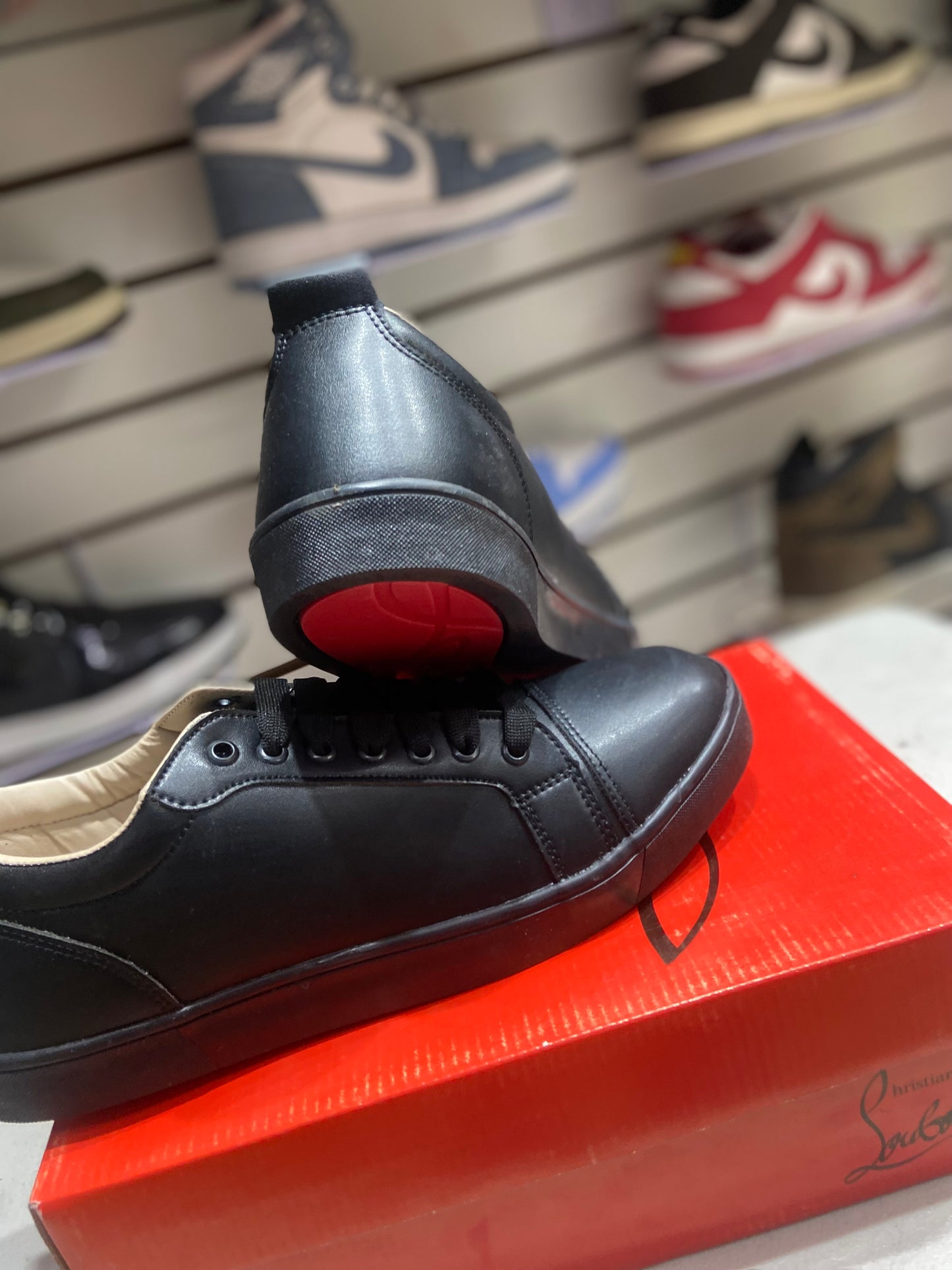 TENIS NACIONAL ZUELA ROJA