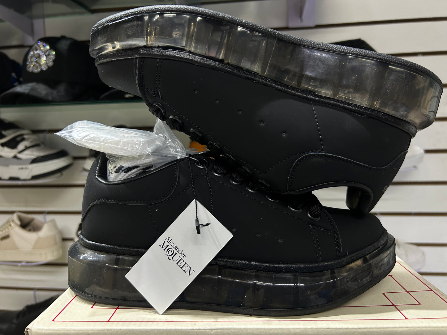 TENIS NACIONAL TIPO ALEXANDER MAQUEEN NEGRO SUELA CRISTAL