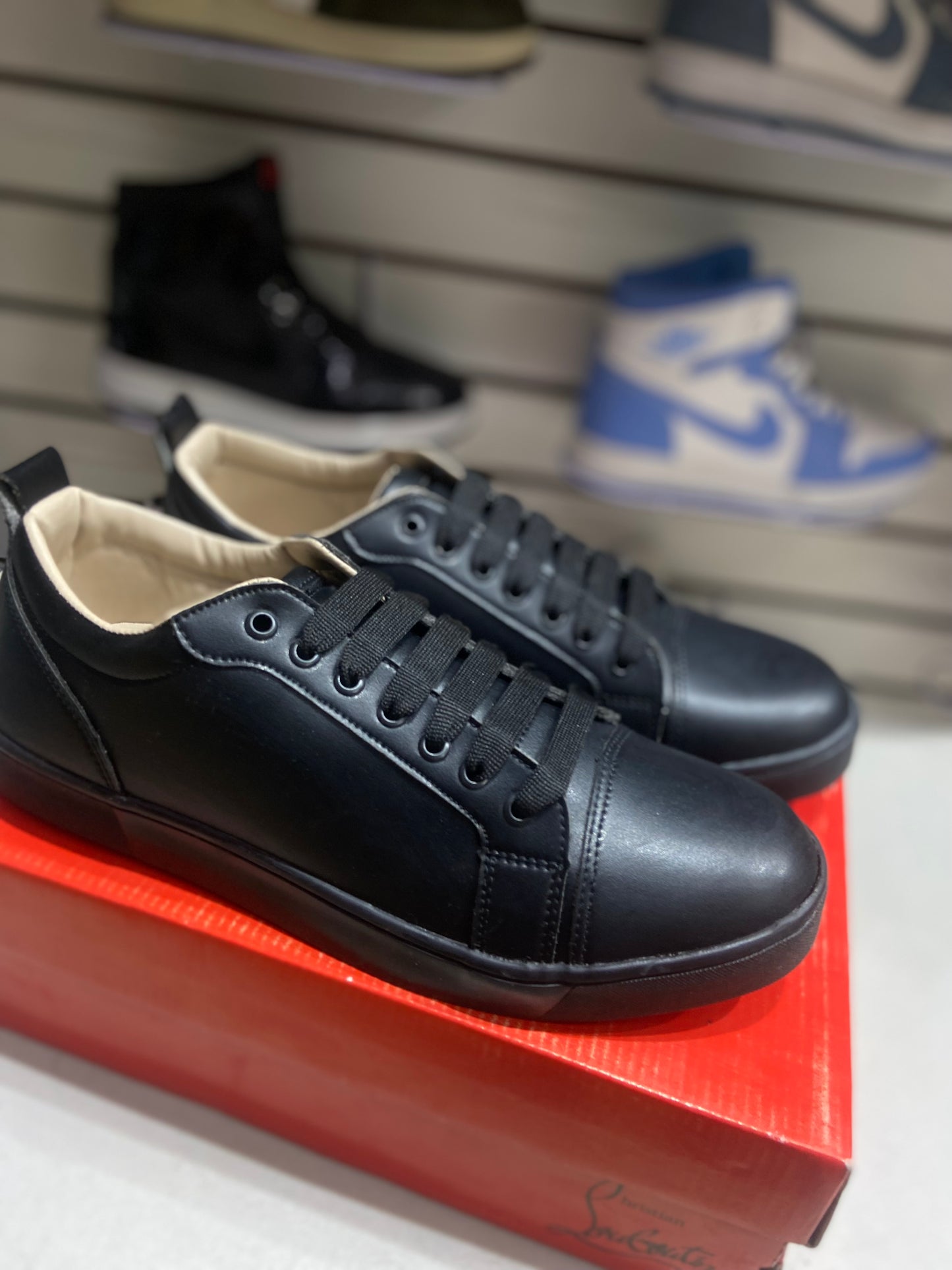 TENIS NACIONAL ZUELA ROJA