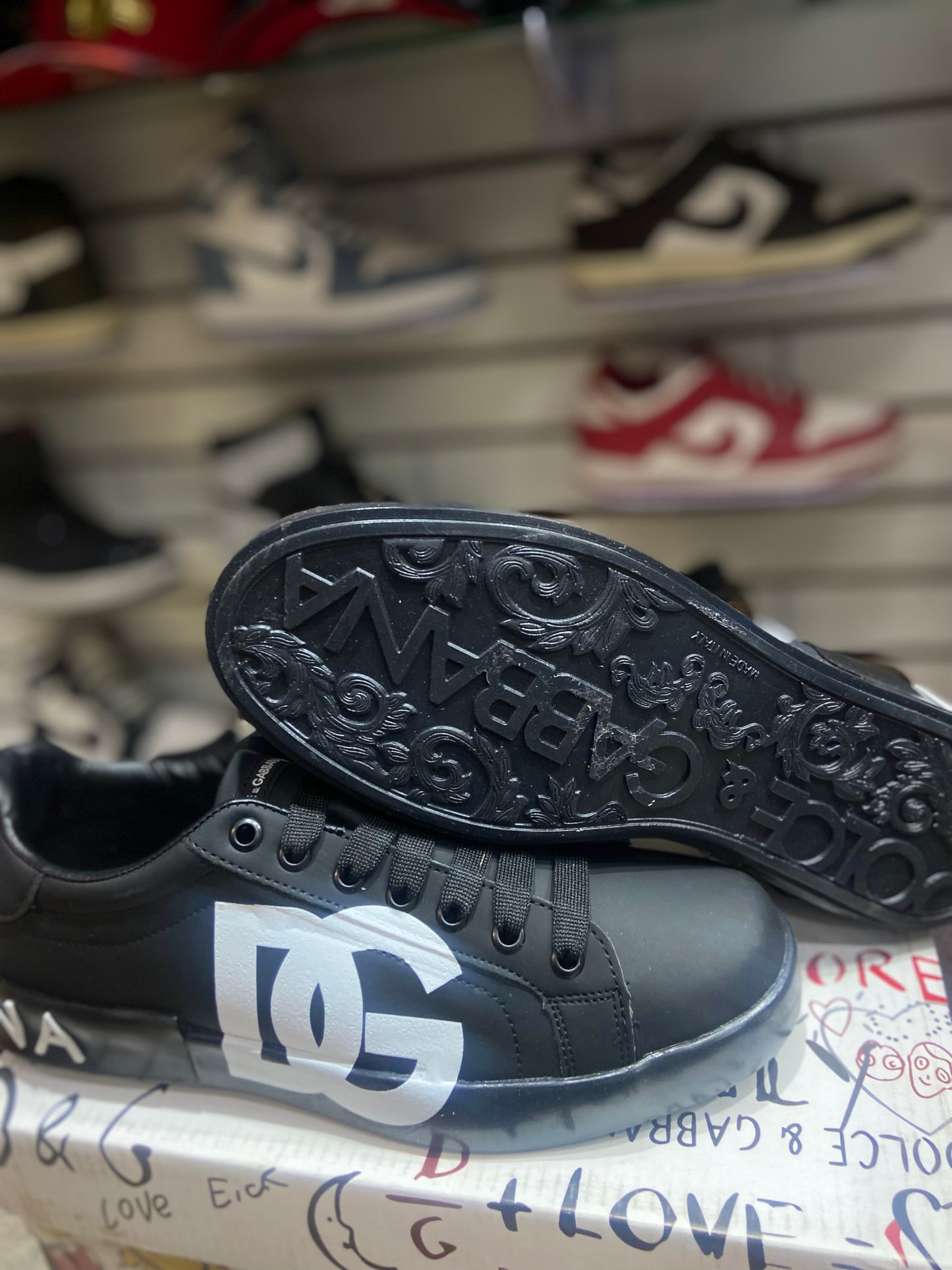 TENI NACIONAL TIPO DOLCE GABBANA NEGRO BCO MATE AMP