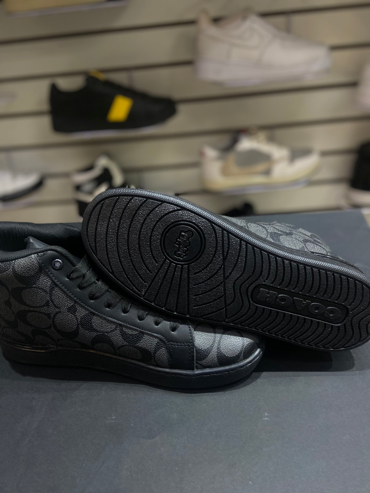 TENIS NACIONAL TIPO COACH NEGRO BOTA