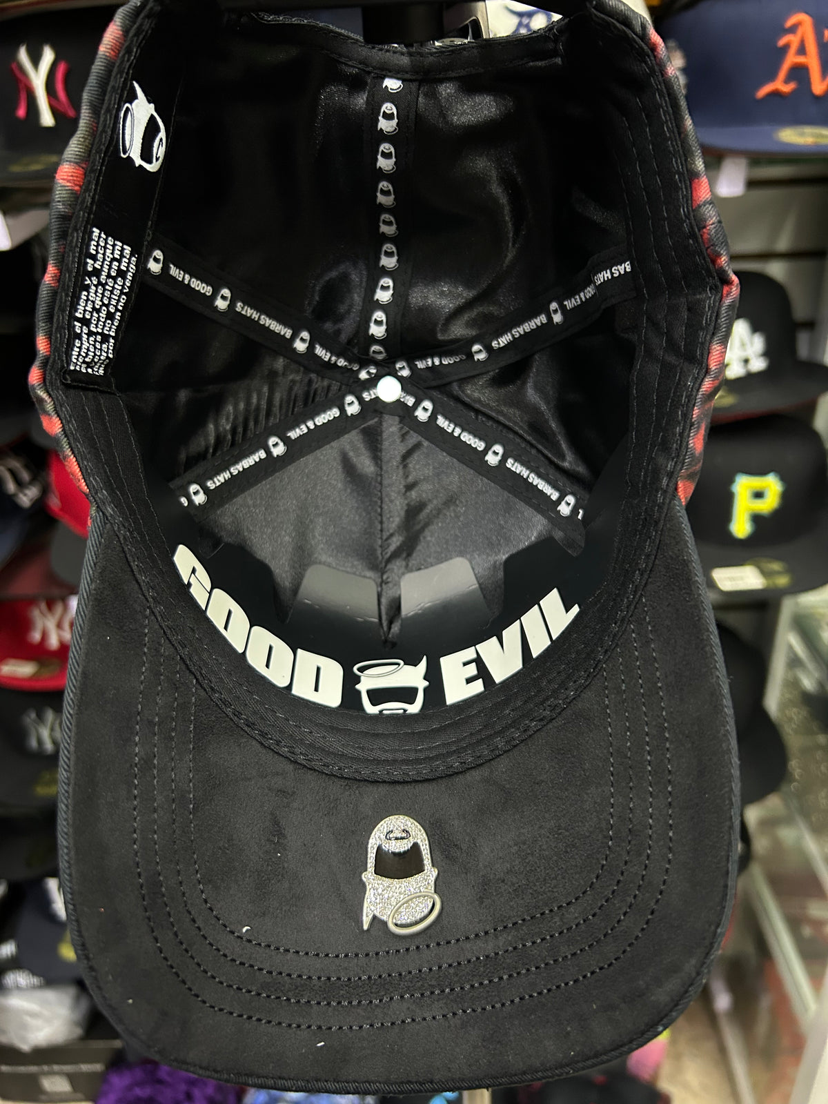 Gorra Barbas Hats "Born Crazy"