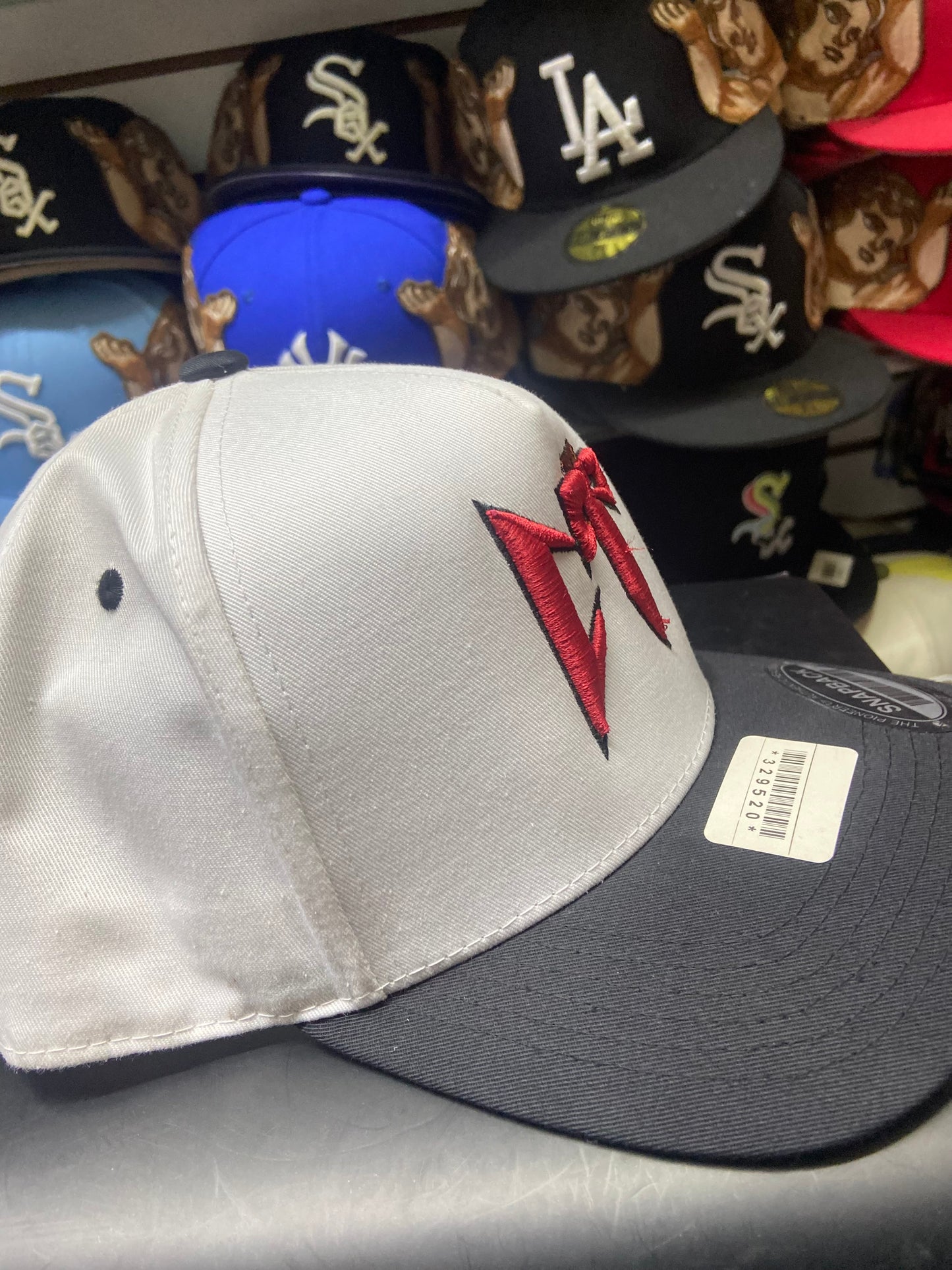 Gorra CT Blanca - Marca Snapback | Bélico el Asunto