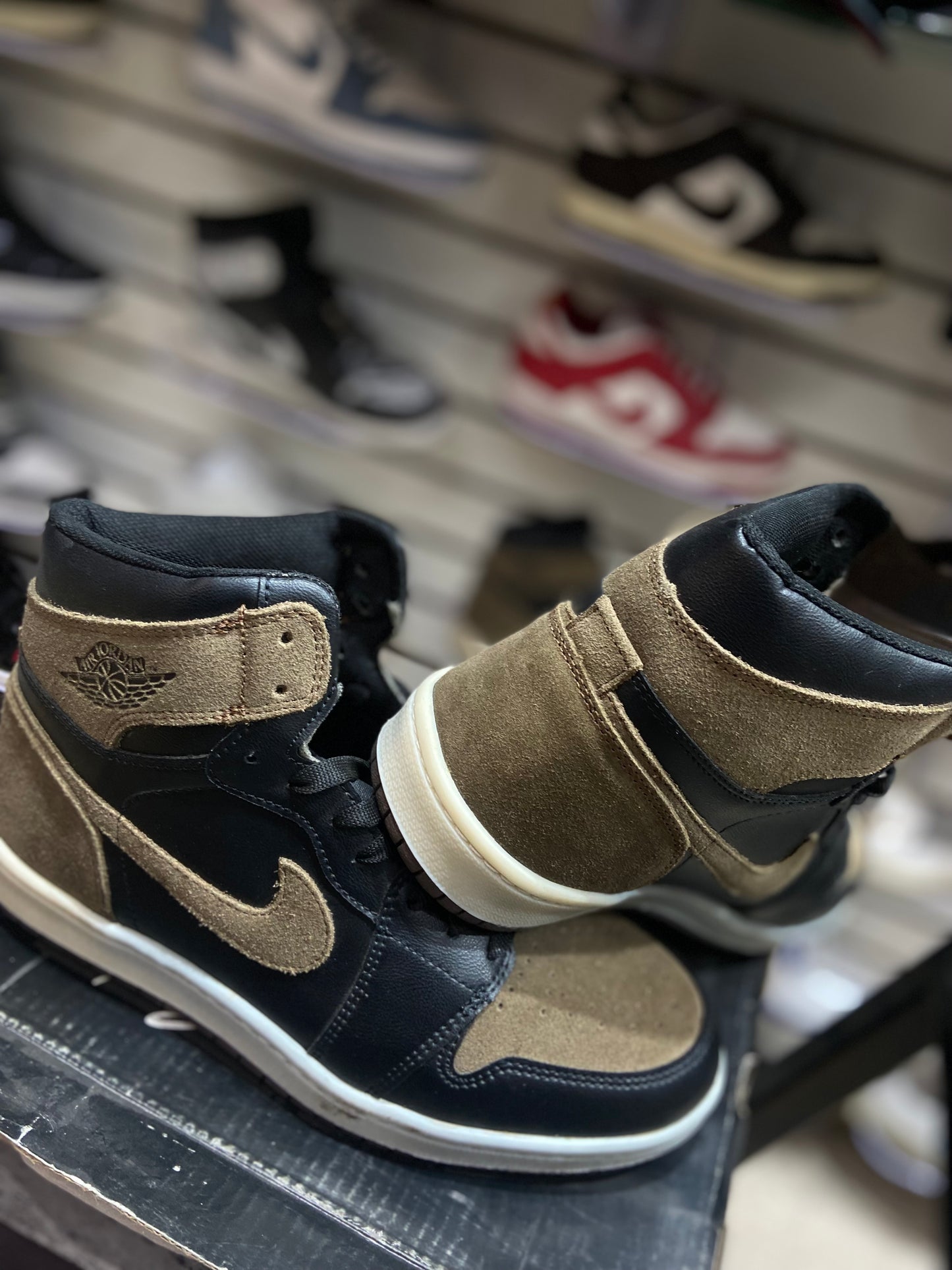 TENI NACIONAL TIPO NIKE PALOMINO