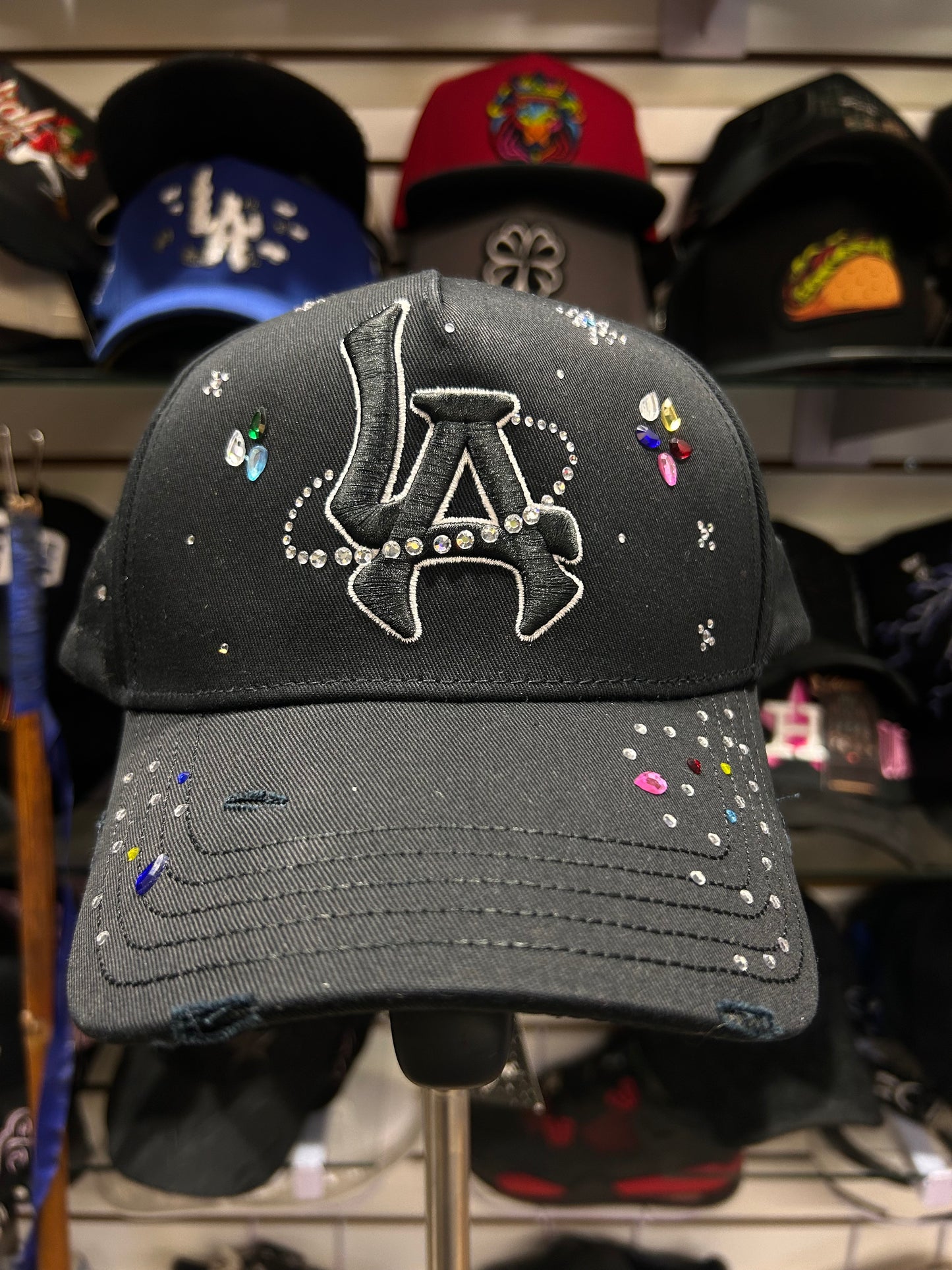 31 hats El mago universe