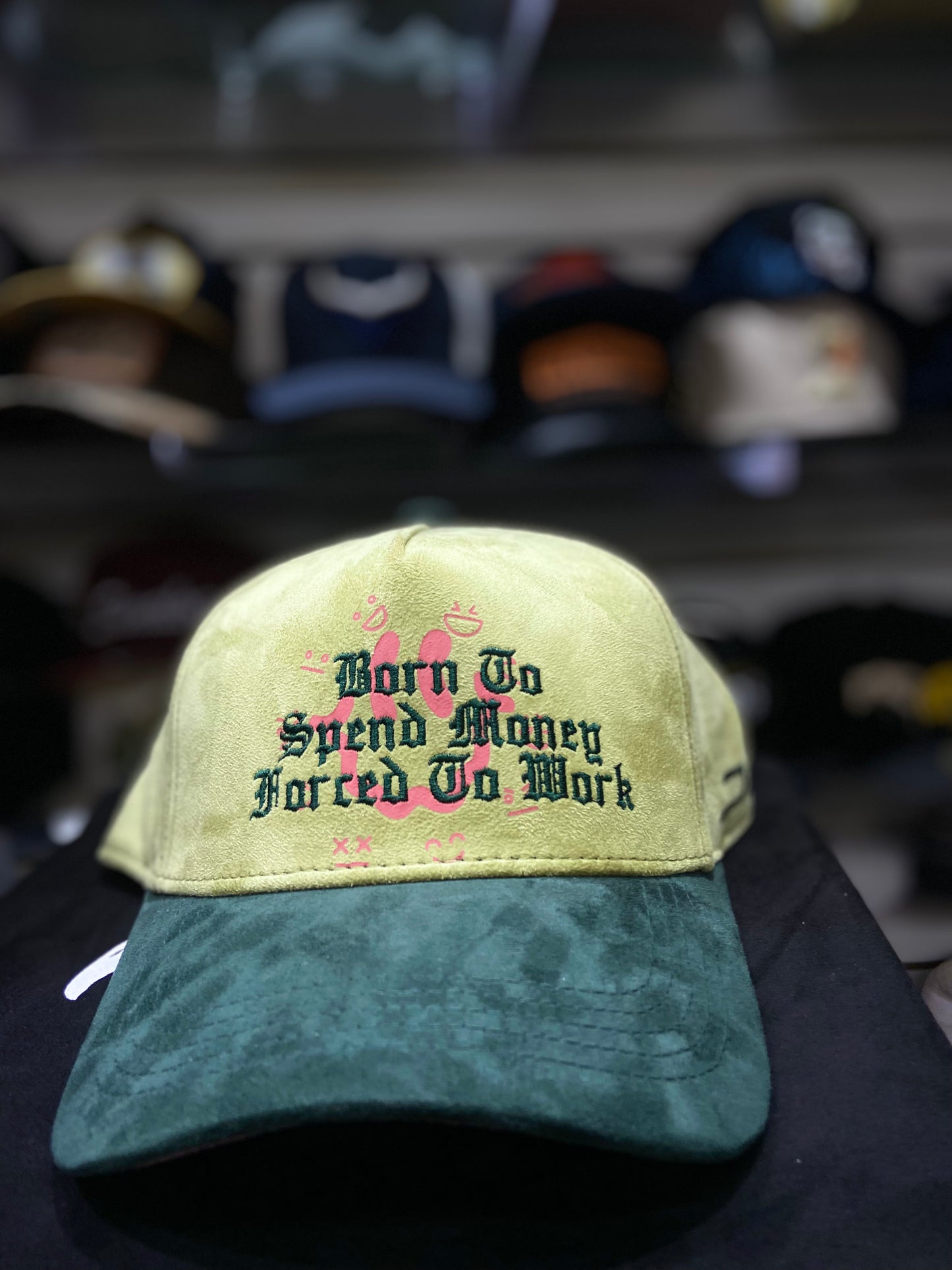 💰 Gorra JC Hats Spend Money Gamuza – Lujo y Actitud 💰