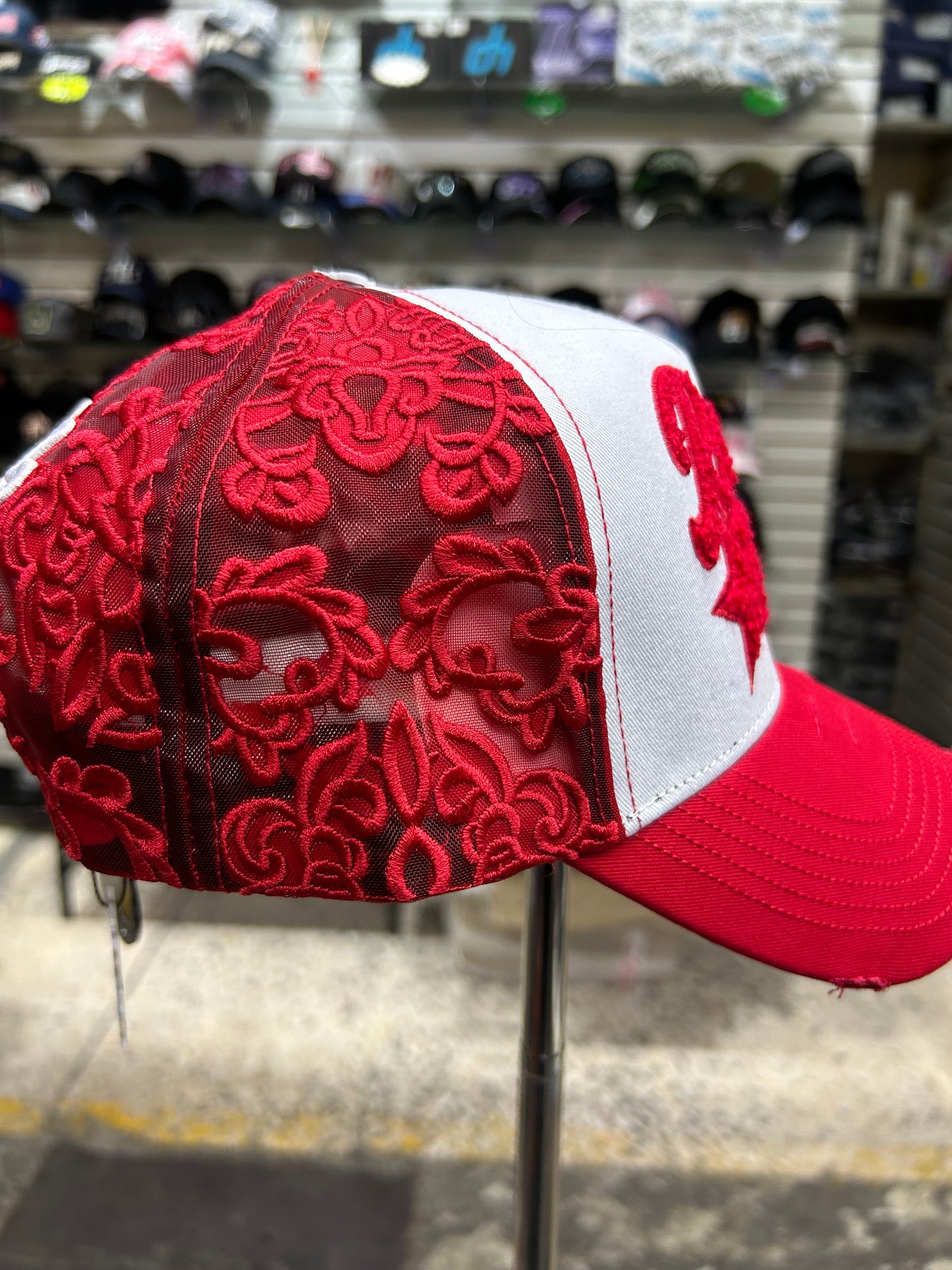 Rebel roja