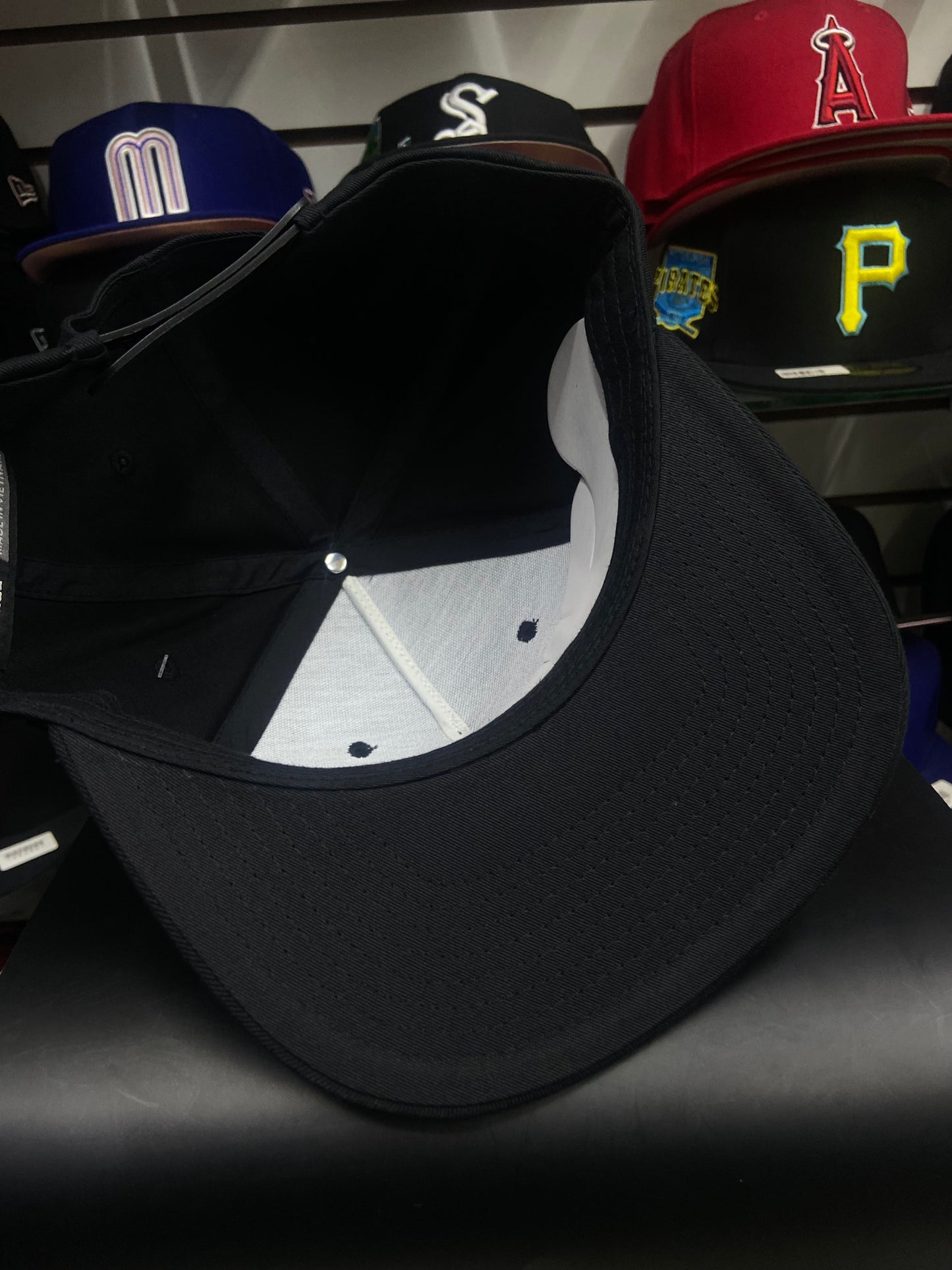 Gorra Kamel “Pelea de Gallos” – Bélico el Asunto