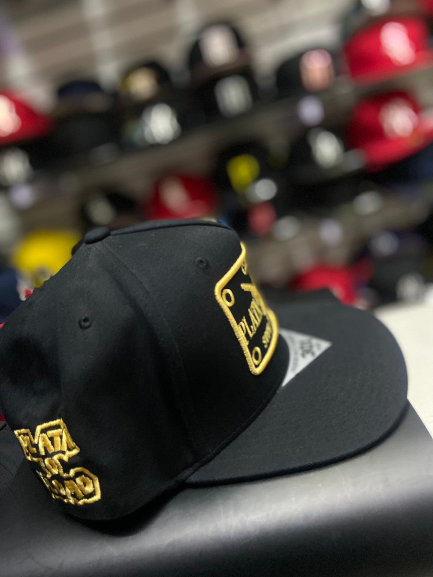 Gorra Kamel Modelo Plata o Plomo - Exclusiva en Bélico el Asunto