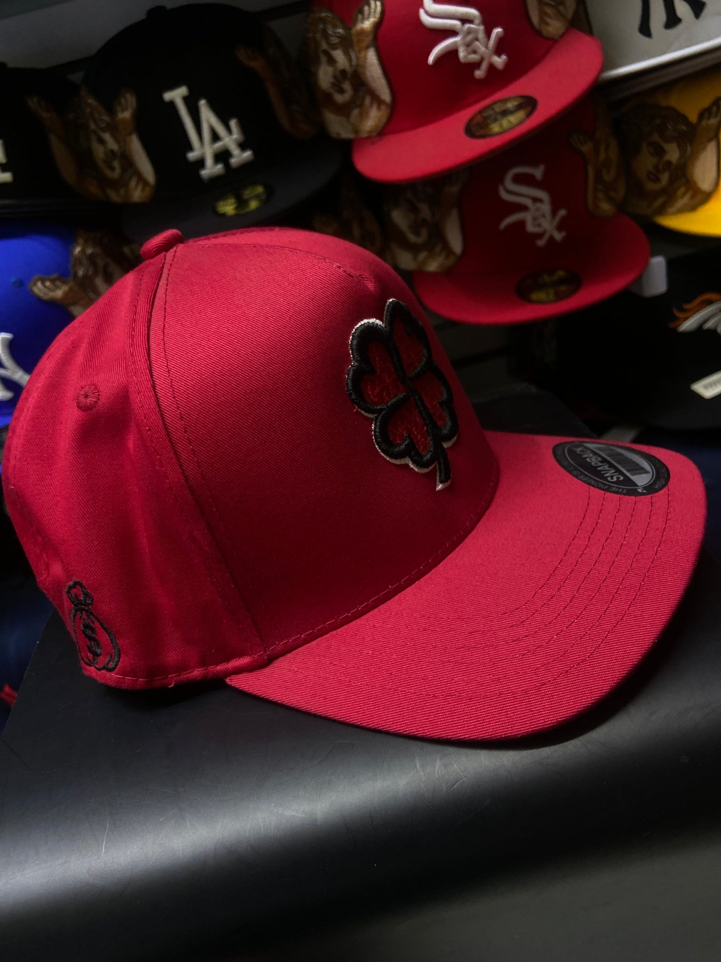 🍀 Suerte, estilo y actitud bélica en una sola gorra 🍀