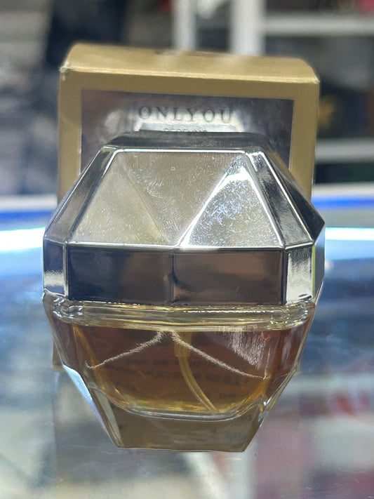 PERFUME DE 30ml TIPO ONLY YOU NO.800