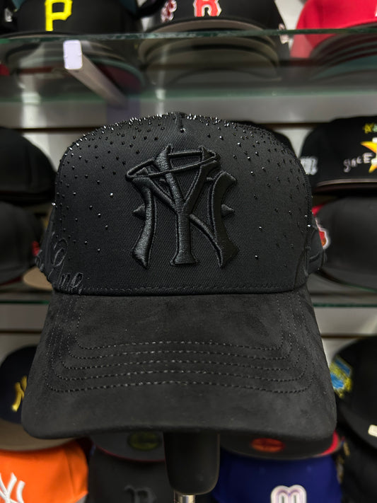 Forever Black NY 31 hats ￼