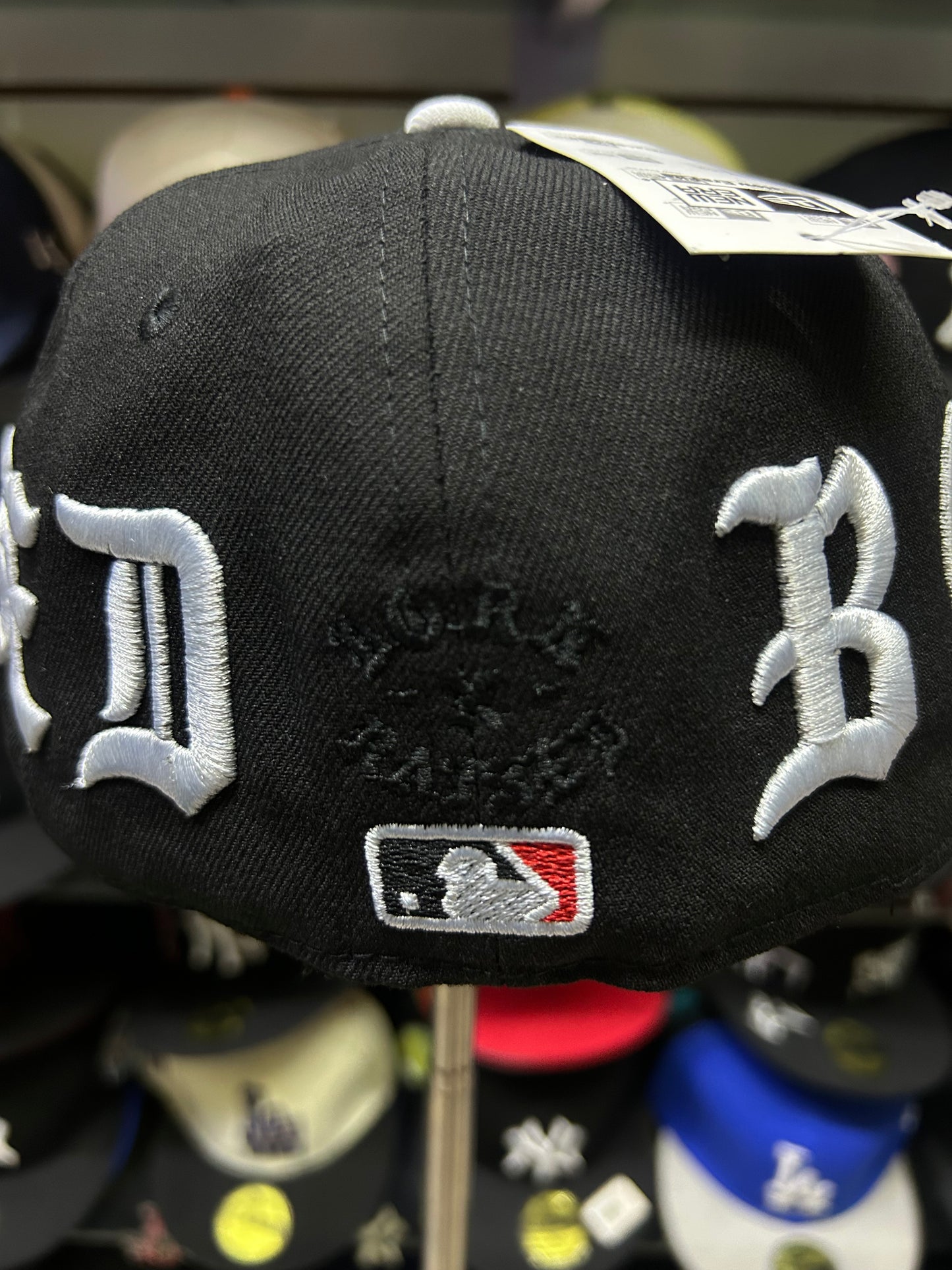 Gorra New Era 59FIFTY Born x Raised de Los Angeles Dodgers Negro