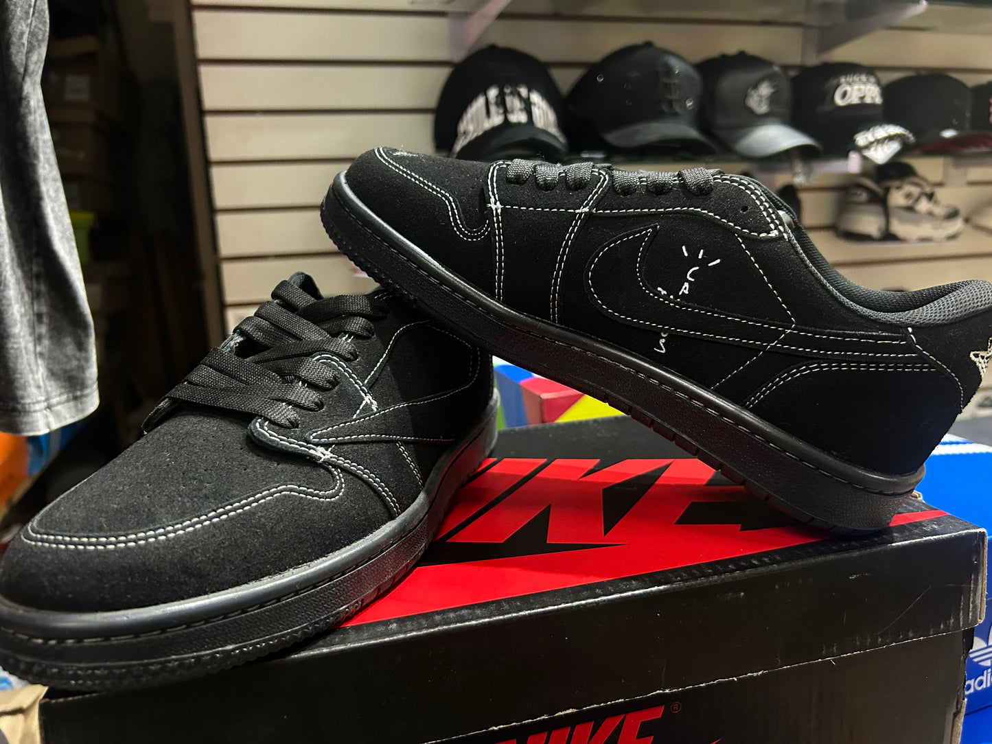 TENIS NACIONALES TIPO NIKE TRAVIS SCOOT BLACK PHANTOM