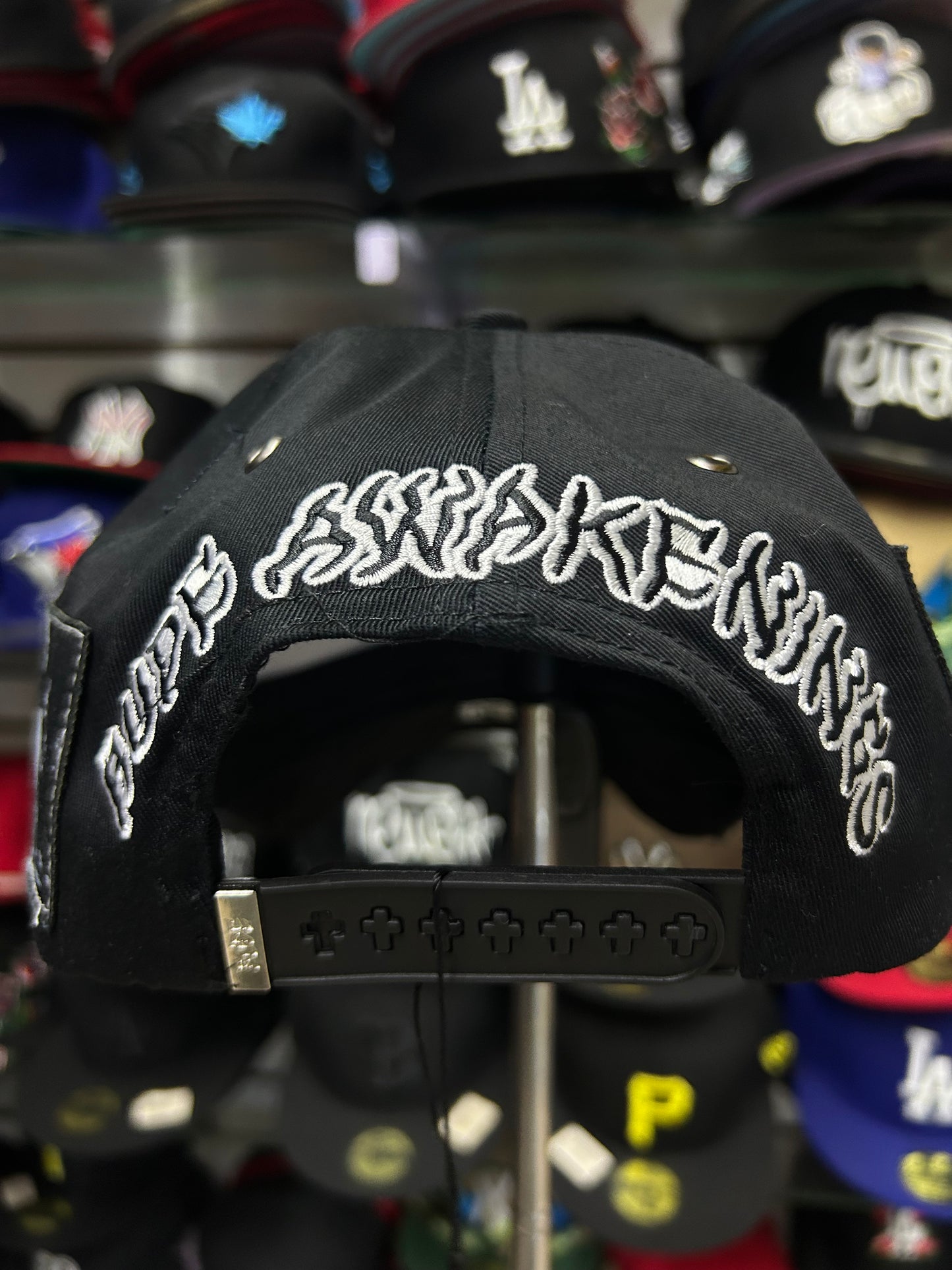 Gorra Rude awakenings Cristo