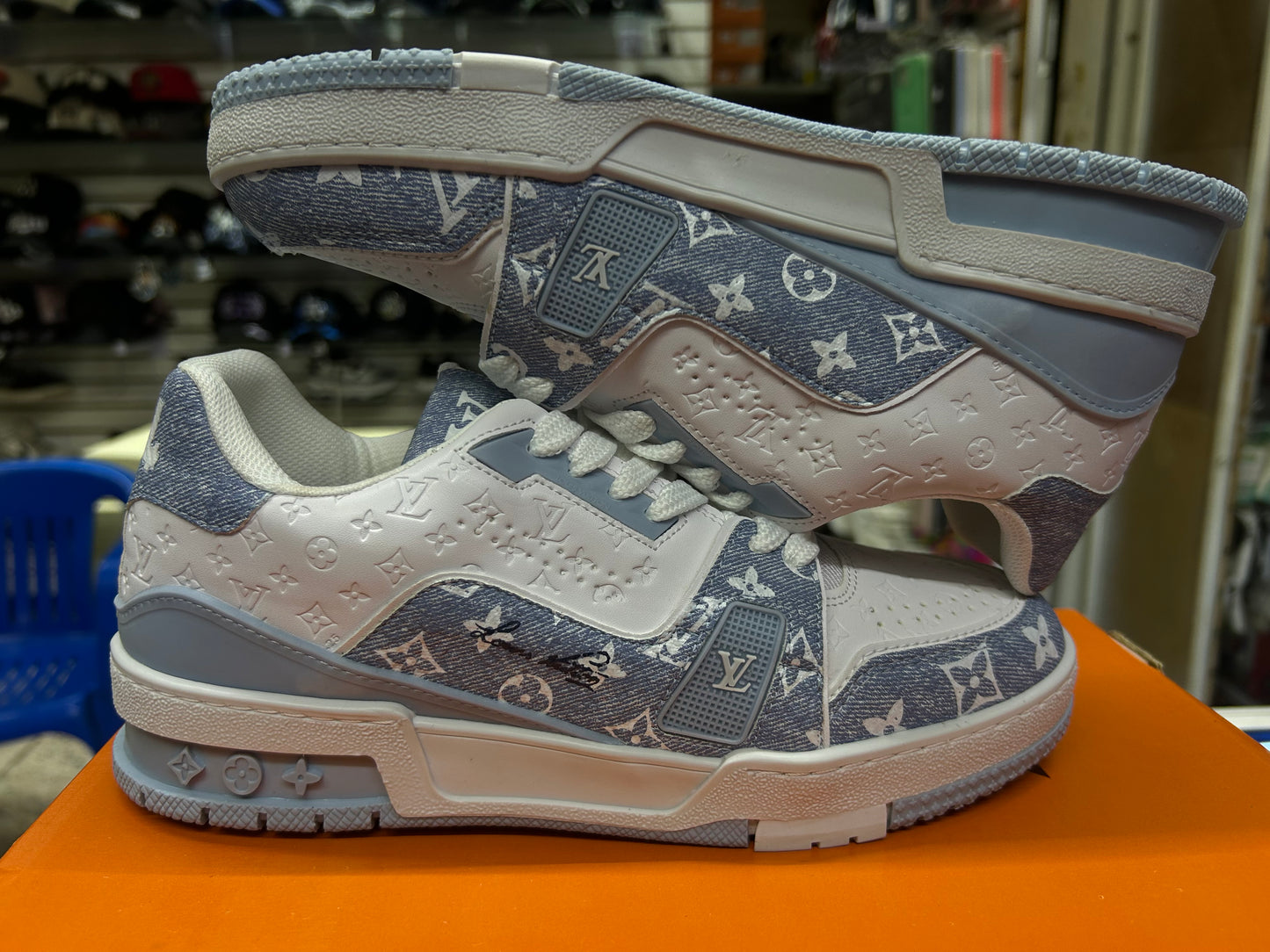 TENIS NACIONAL TIPO LOUIS VUITTON MEZCLILLA CIELO
