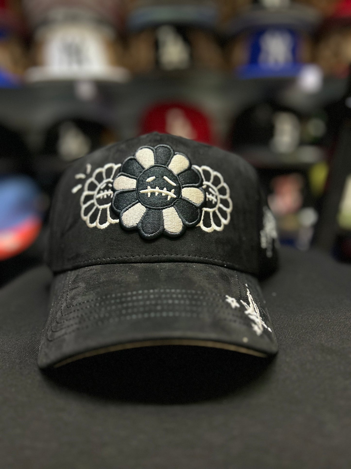🧢 Gorra Inédit – Modelo MiuraTravis