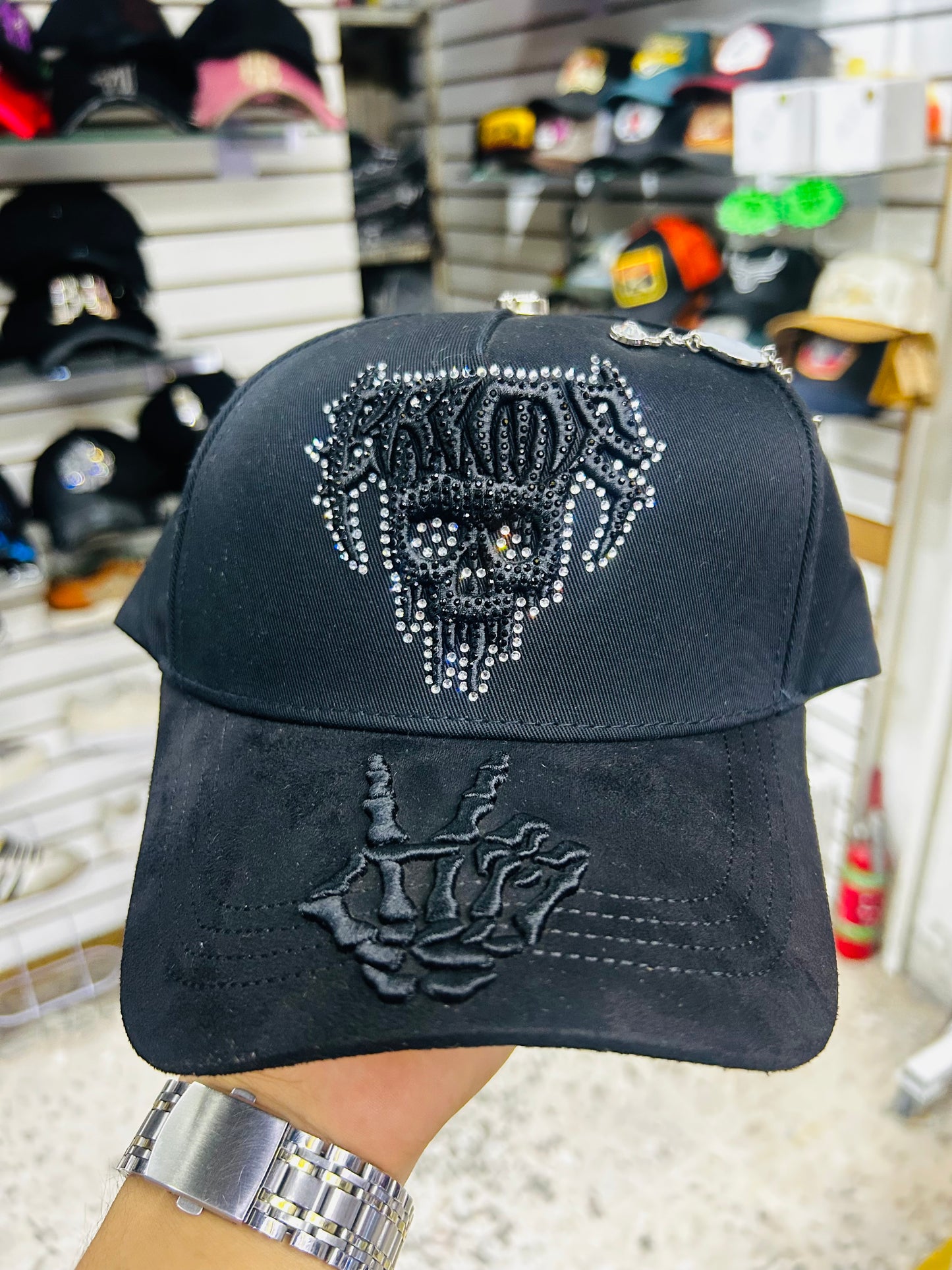 Barbas Hats Crime