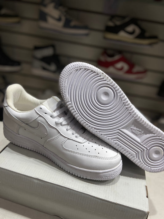 TENIS NACIONAL TIPO NIKE F1