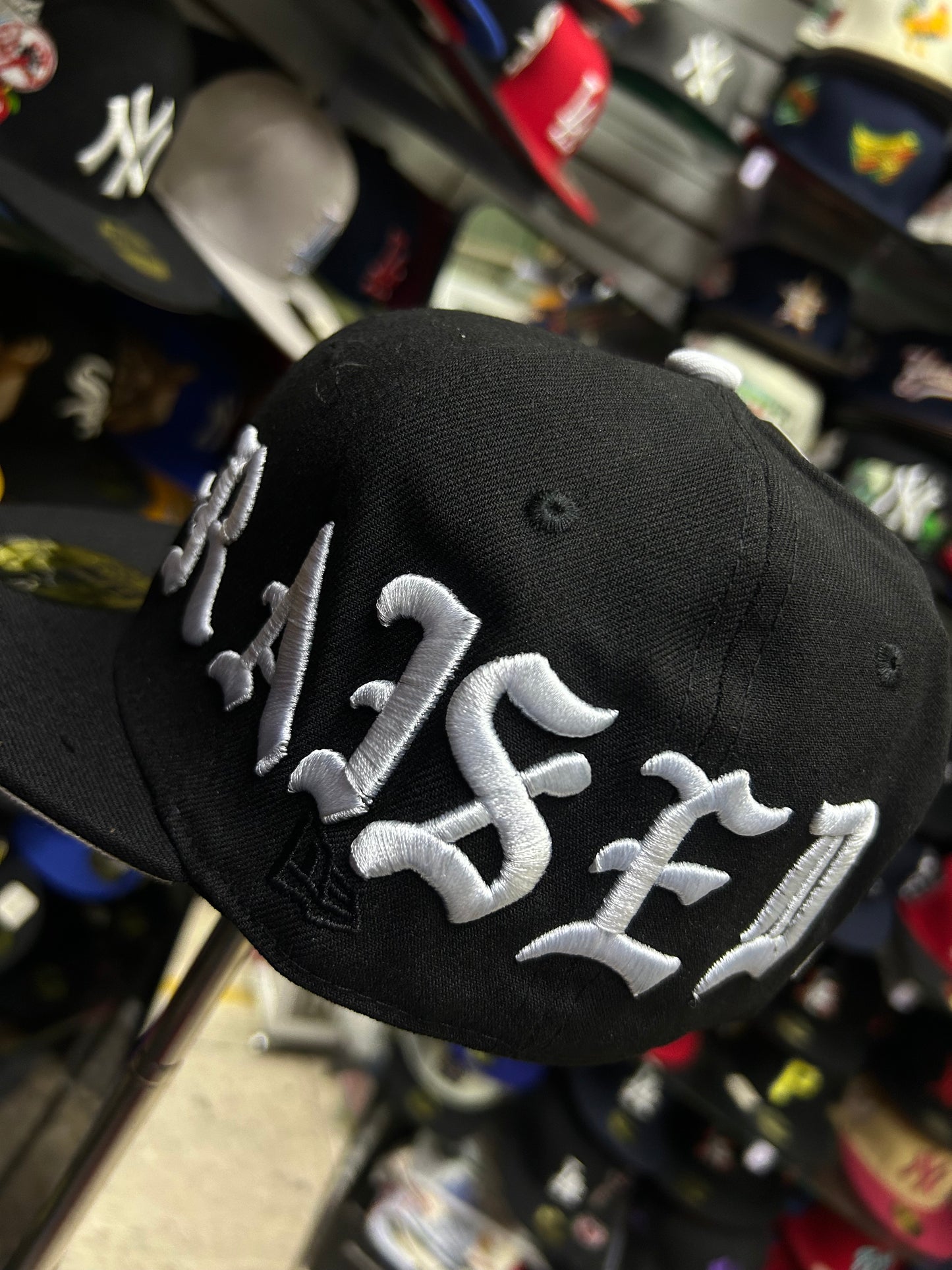 Gorra New Era 59FIFTY Born x Raised de Los Angeles Dodgers Negro