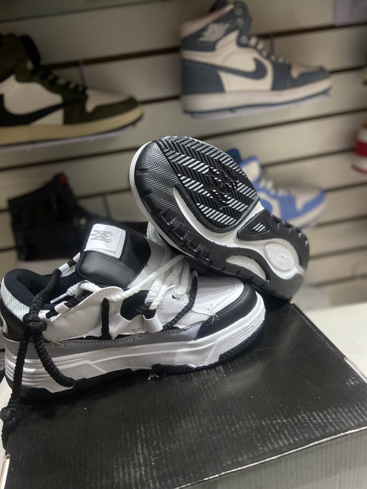 TENIS NACIONAL TIPO AMIRI