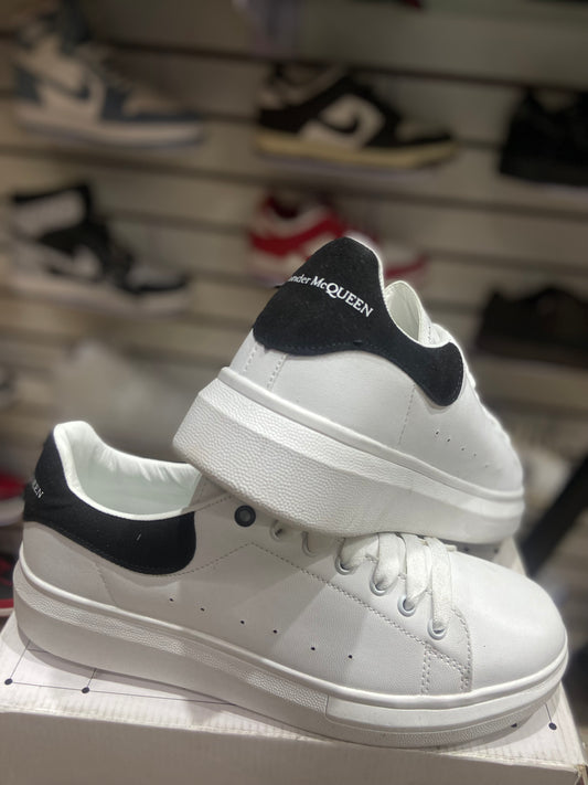 TENIS NACIONAL TIPO ALEXANDER MAQUEEN BLANCO