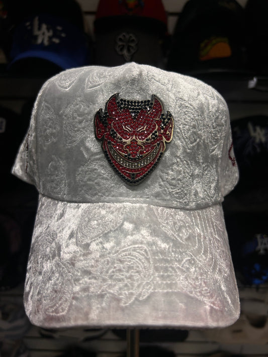 Lucifer Version 2 White Velvet de Chucky Hats