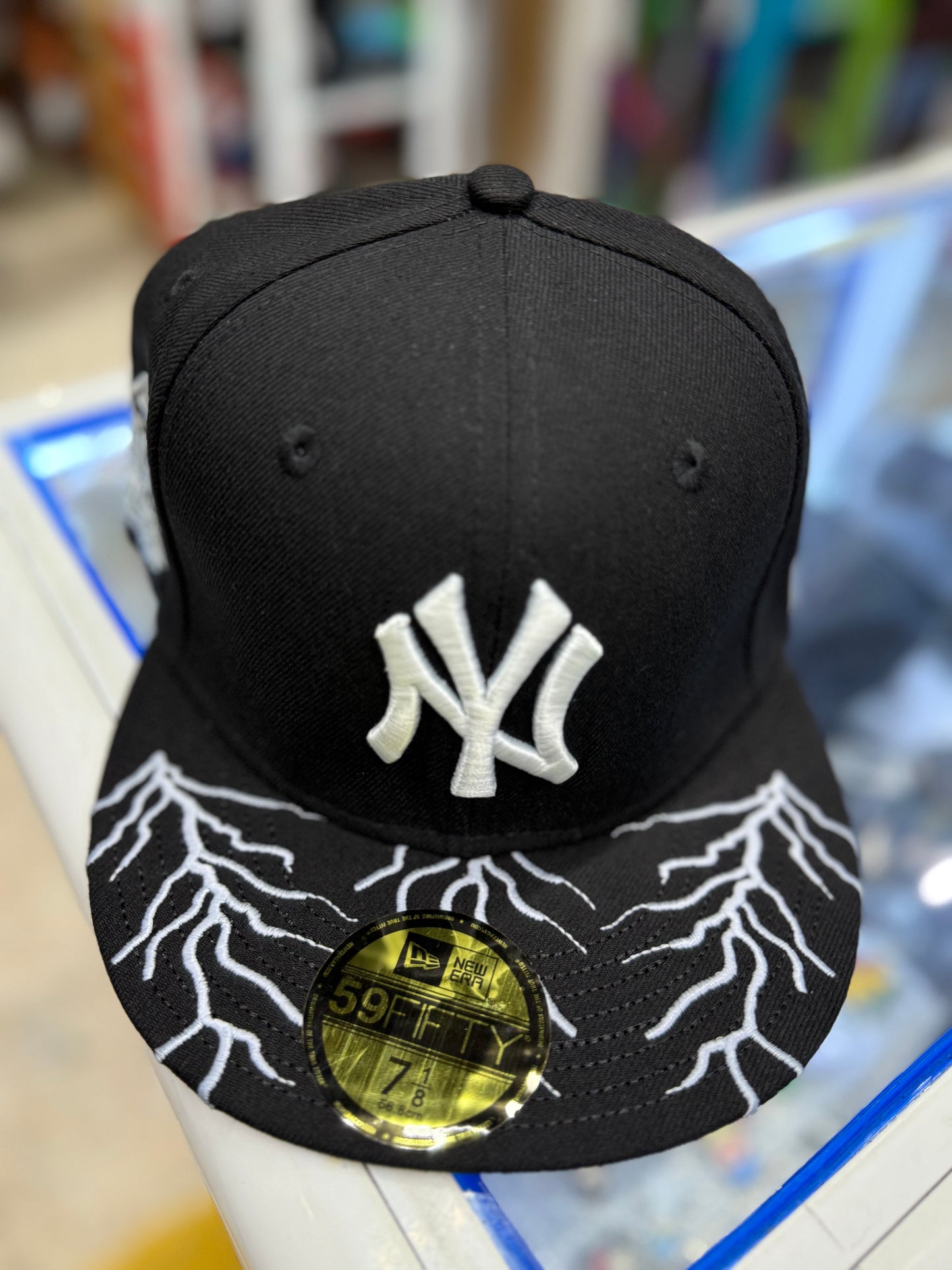New era Rayos