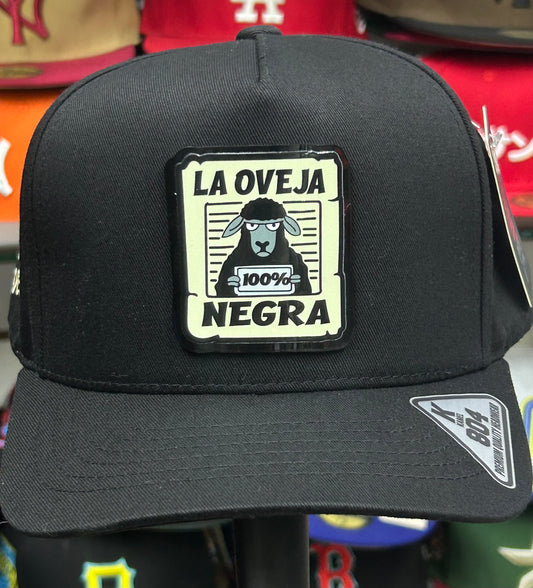 Gorra Kamel de placa Oveja negra
