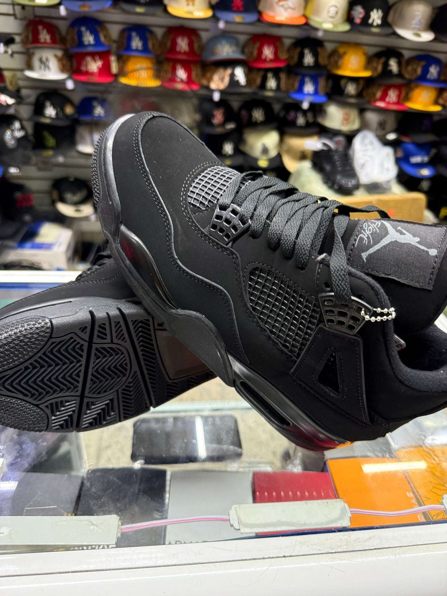 Jordan retro 4 total black