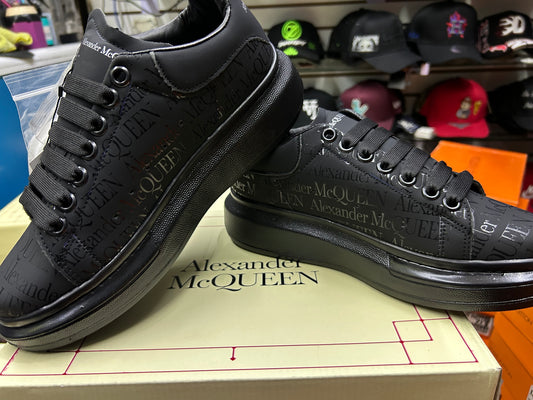 TENIS NACIONAL TIPO ALEXANDER MQUEEN NEGRO MATE SERIGRAFIA