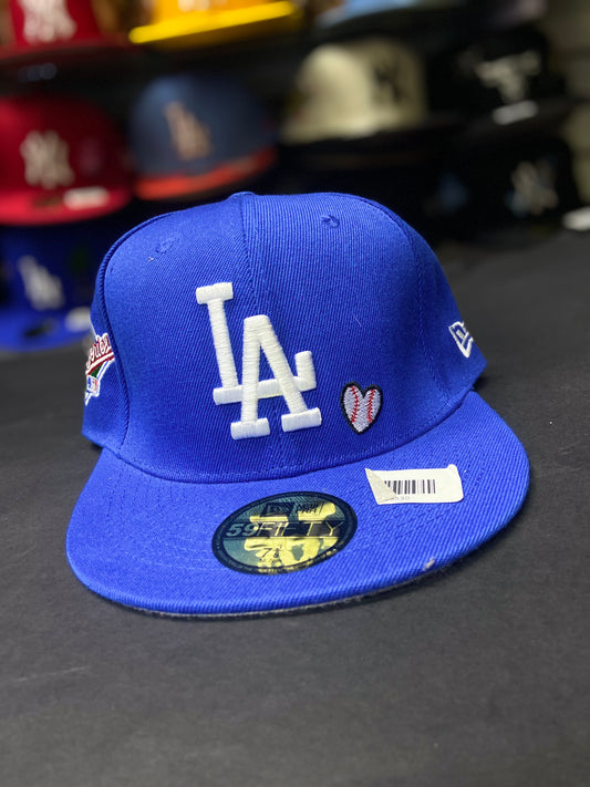 Gorra 59FIFTY - Los Angeles Dodgers (Edición Especial con Corazón de Béisbol)