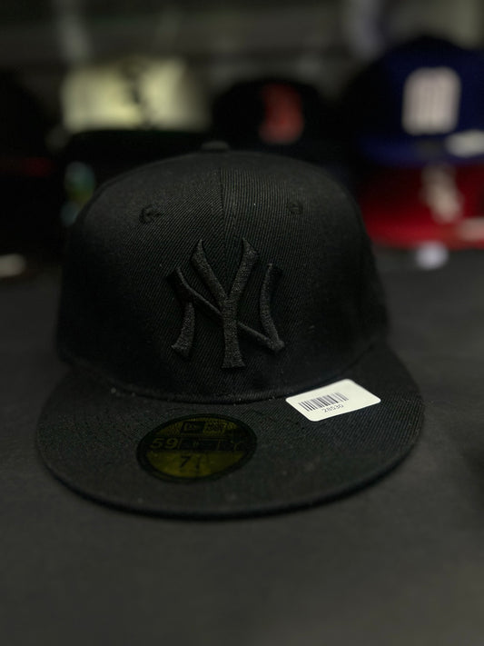 GORRA 59FIFTY MODELO NEW YORK NEGRO TOTAL
