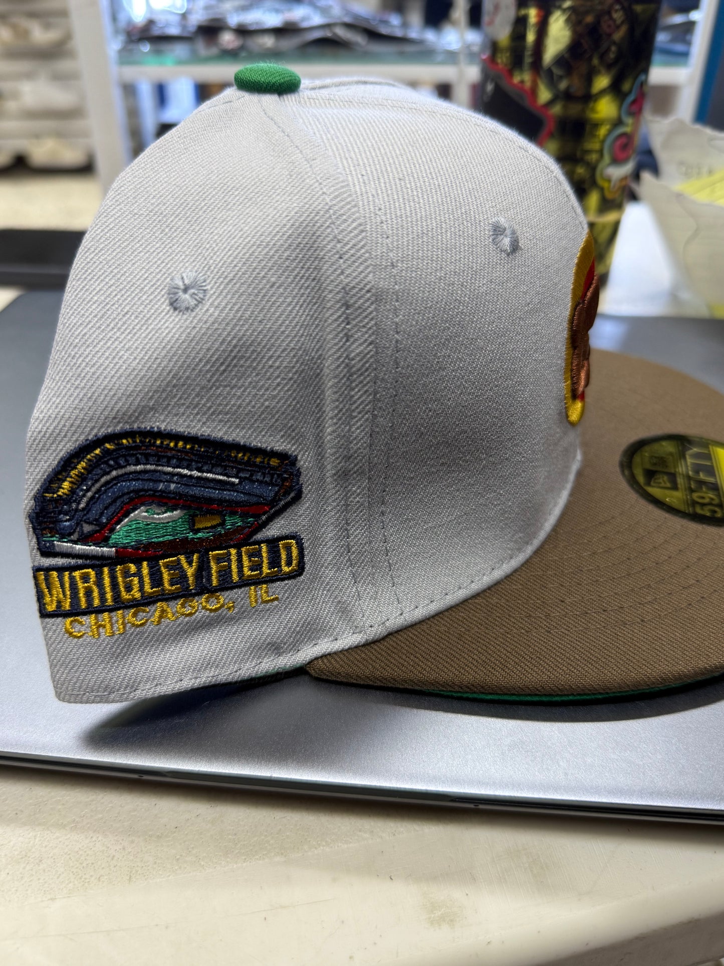 New era Wrigleyfield Chicago