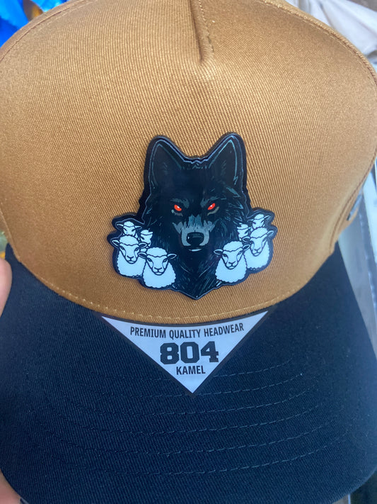 Gorra placa lobo negro