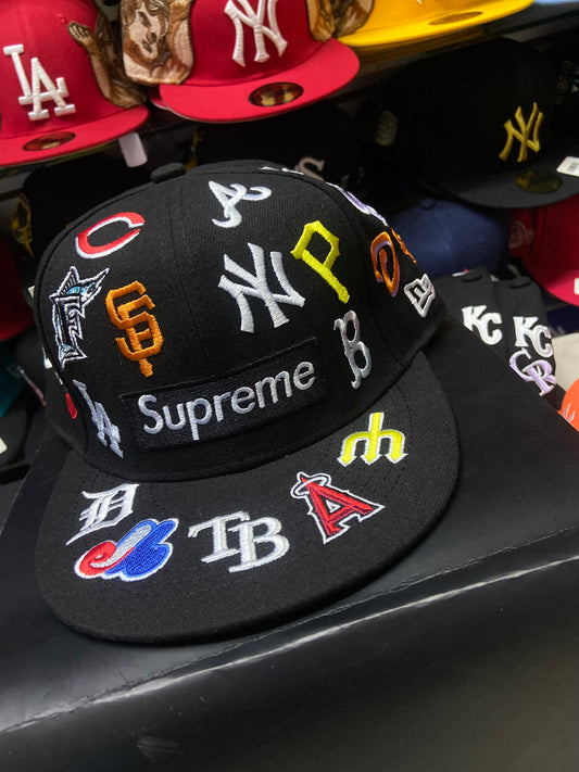 Gorra ALL OVER MLB Supreme