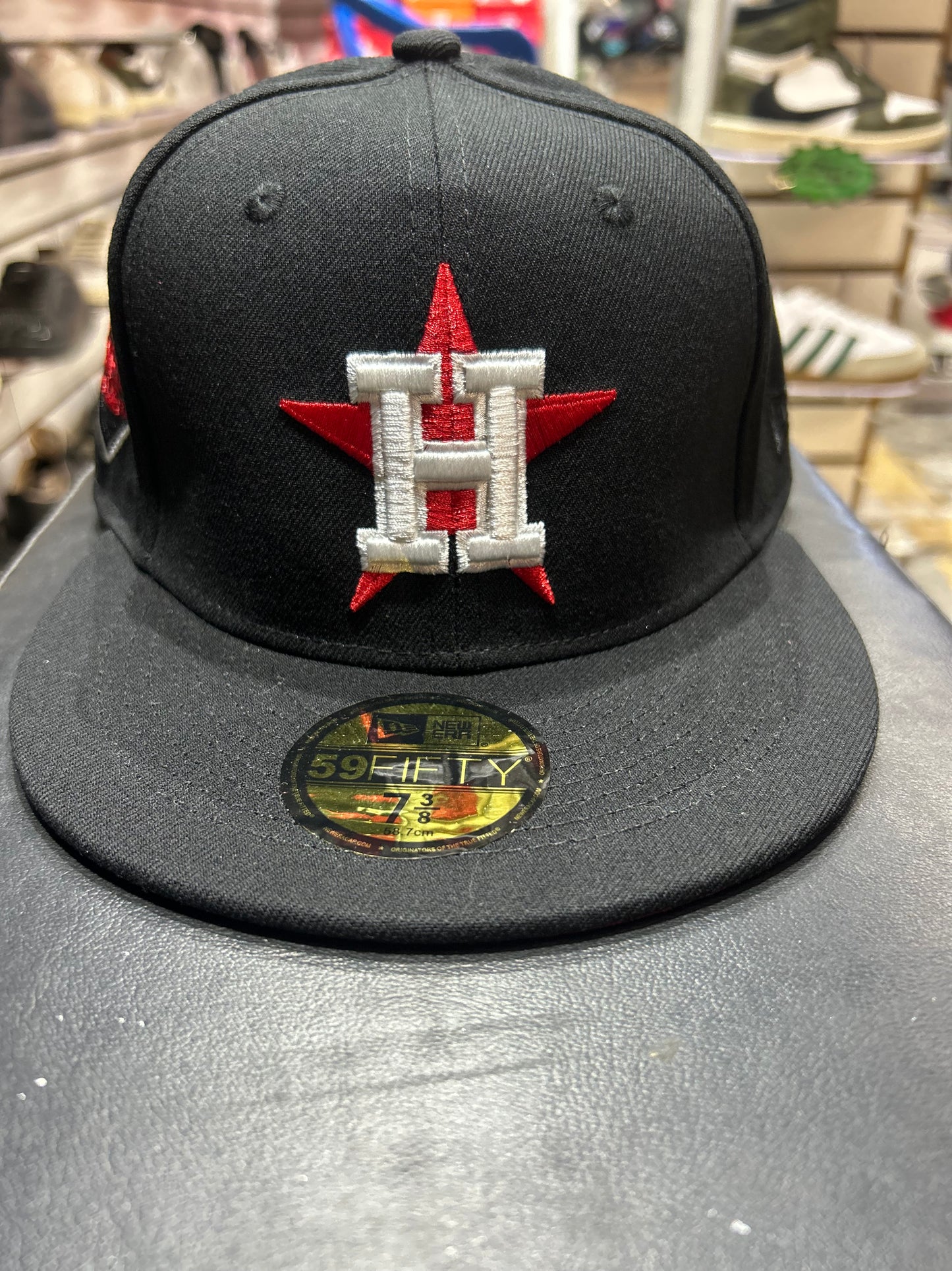 New era H estrella
