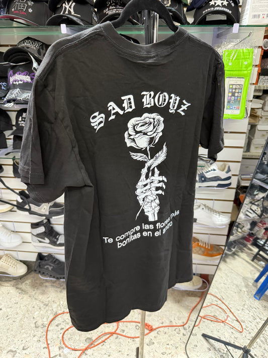 PLAYERA ESTAMPADA DE UNA ROSA 🌹 NEGRA