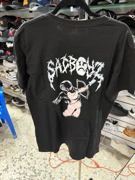 PLAYERA ESTAMPADA SADBOYZ