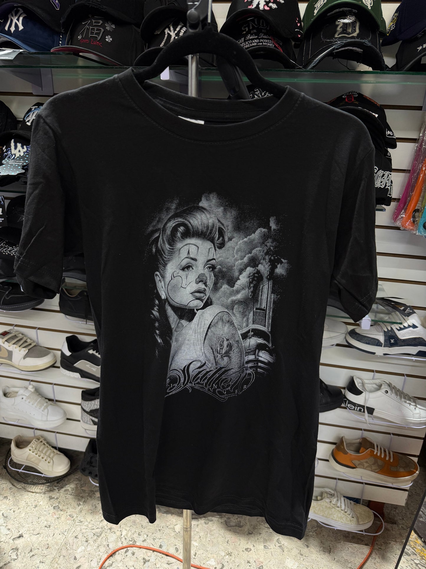 PLAYERA ESTAMPADA OJITOS MENTIROSOS