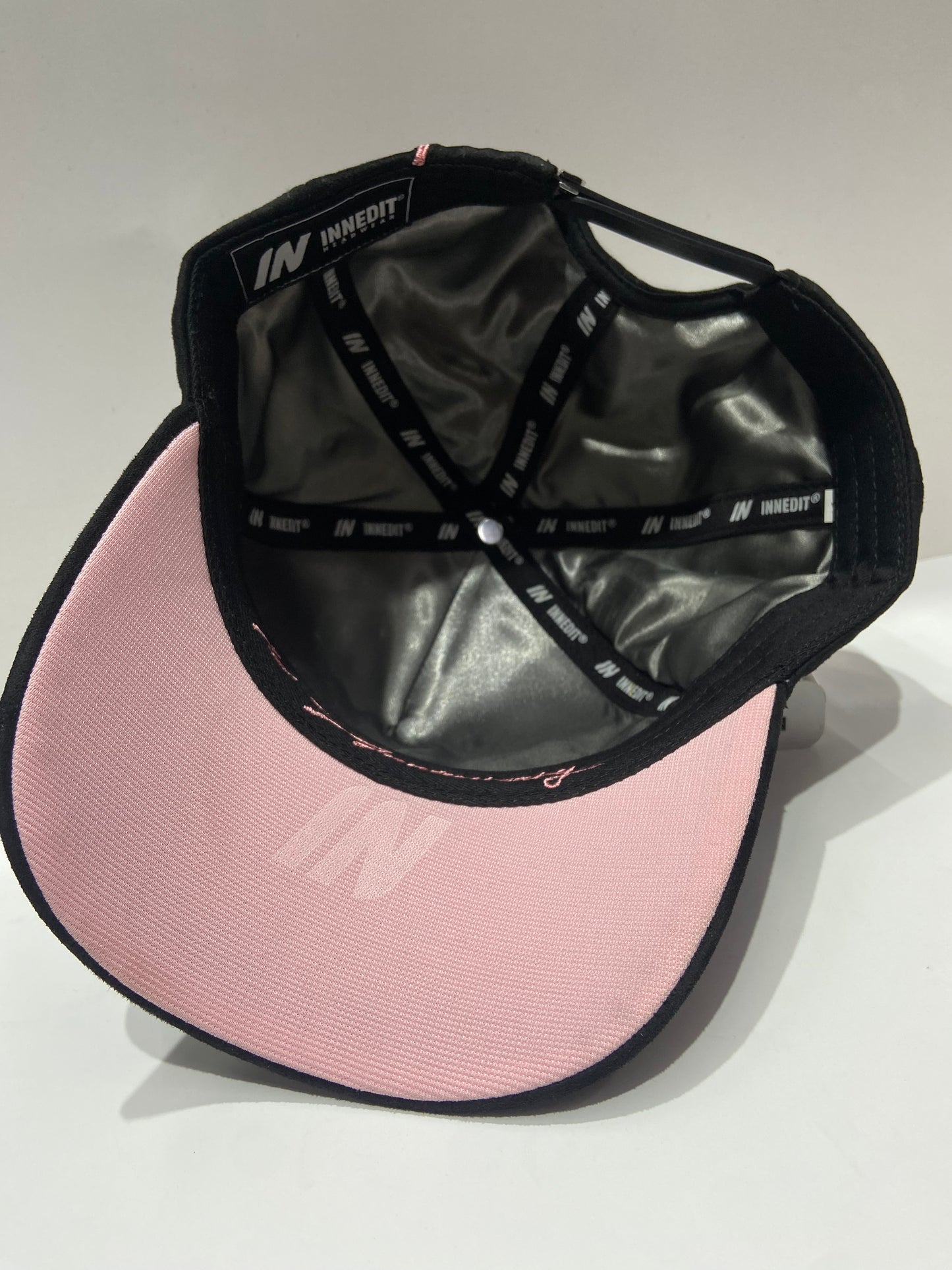 GORRA INEDIT MURA TRAVIS