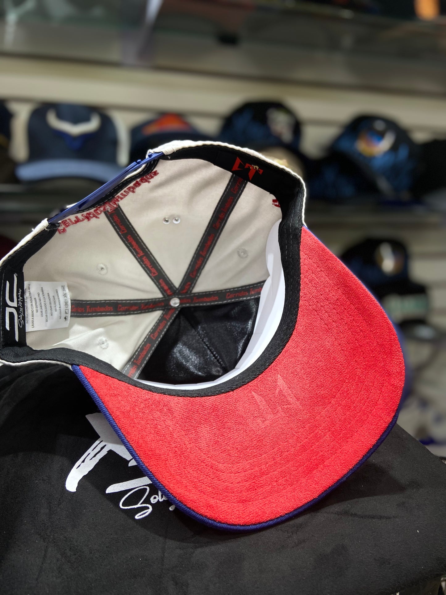 Gorra JC Hats “CT Curva Azul con Gris” – Estilo Bélico y Exclusividad 🔥🧢