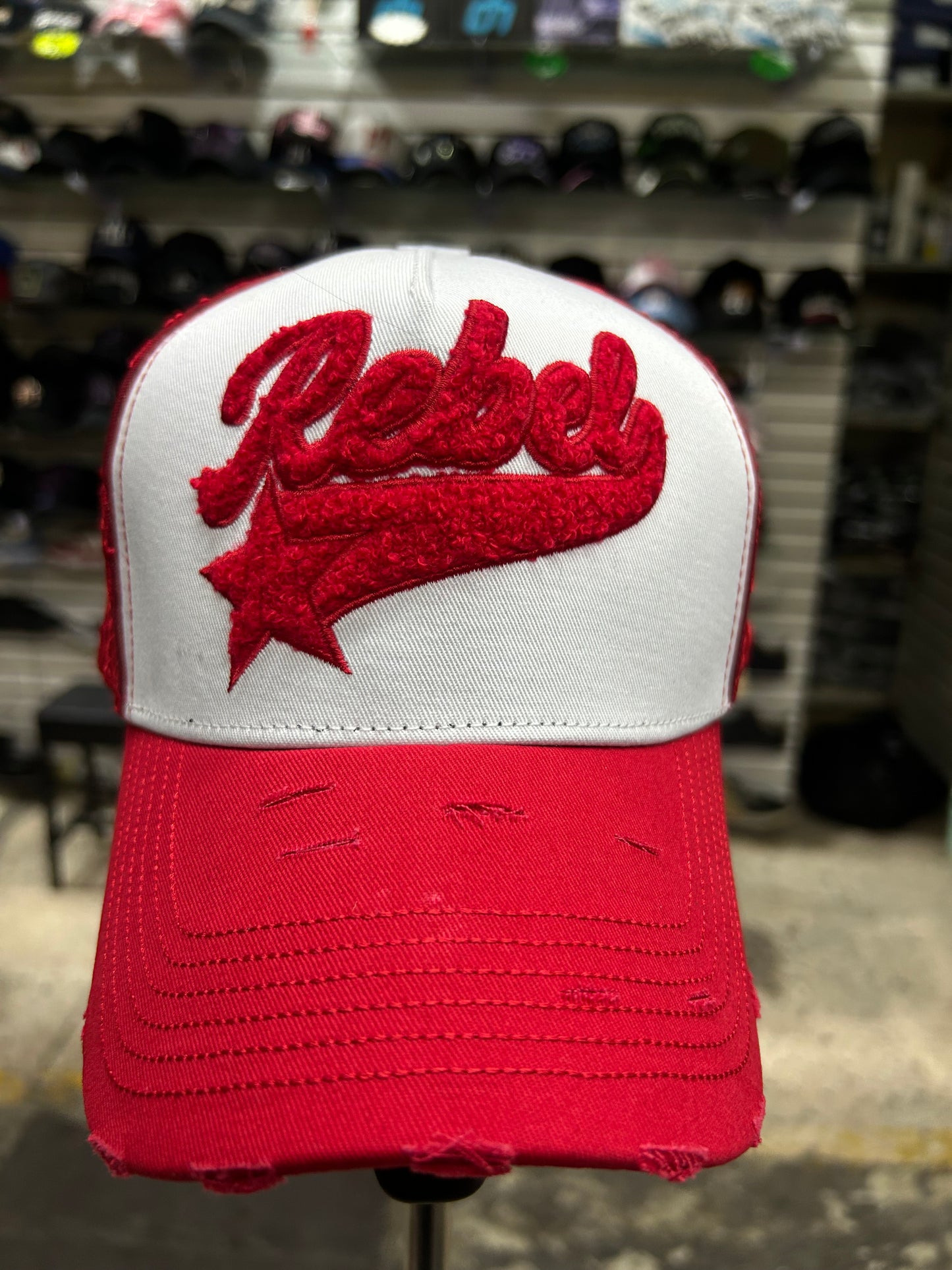Rebel roja