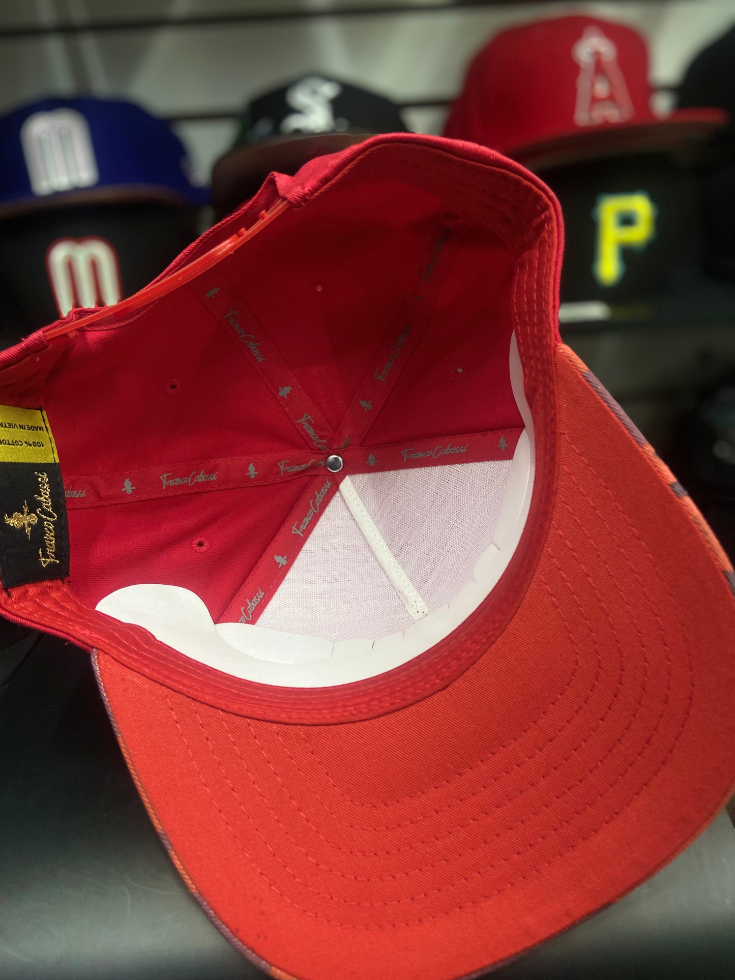 Gorra Franco Cabossi - Modelo Tractor Camuflaje Rojo